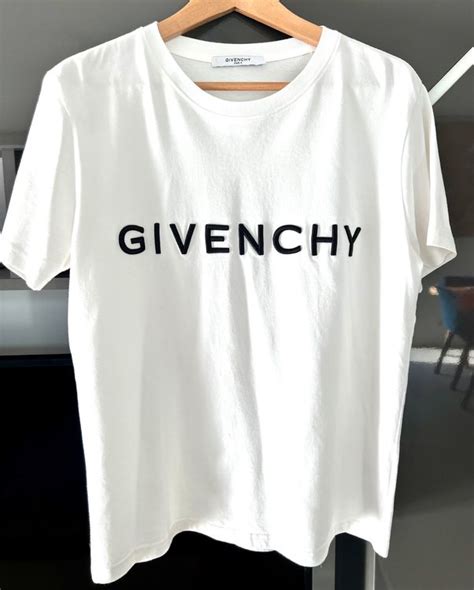 canotta givenchy|Givenchy bag.